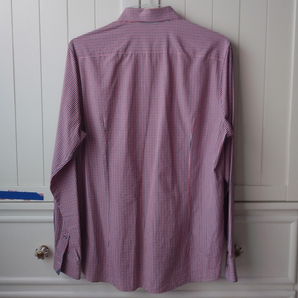 Ted Baker Like New Checkered Button Down (6) - Picture 4 of 6